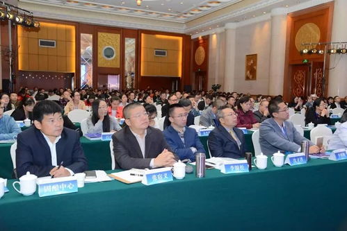 健康食品創(chuàng)新與發(fā)展 產業(yè)技術論壇暨 2017國家固態(tài)釀造工程技術研究中心年會 在酒城瀘州隆重召開